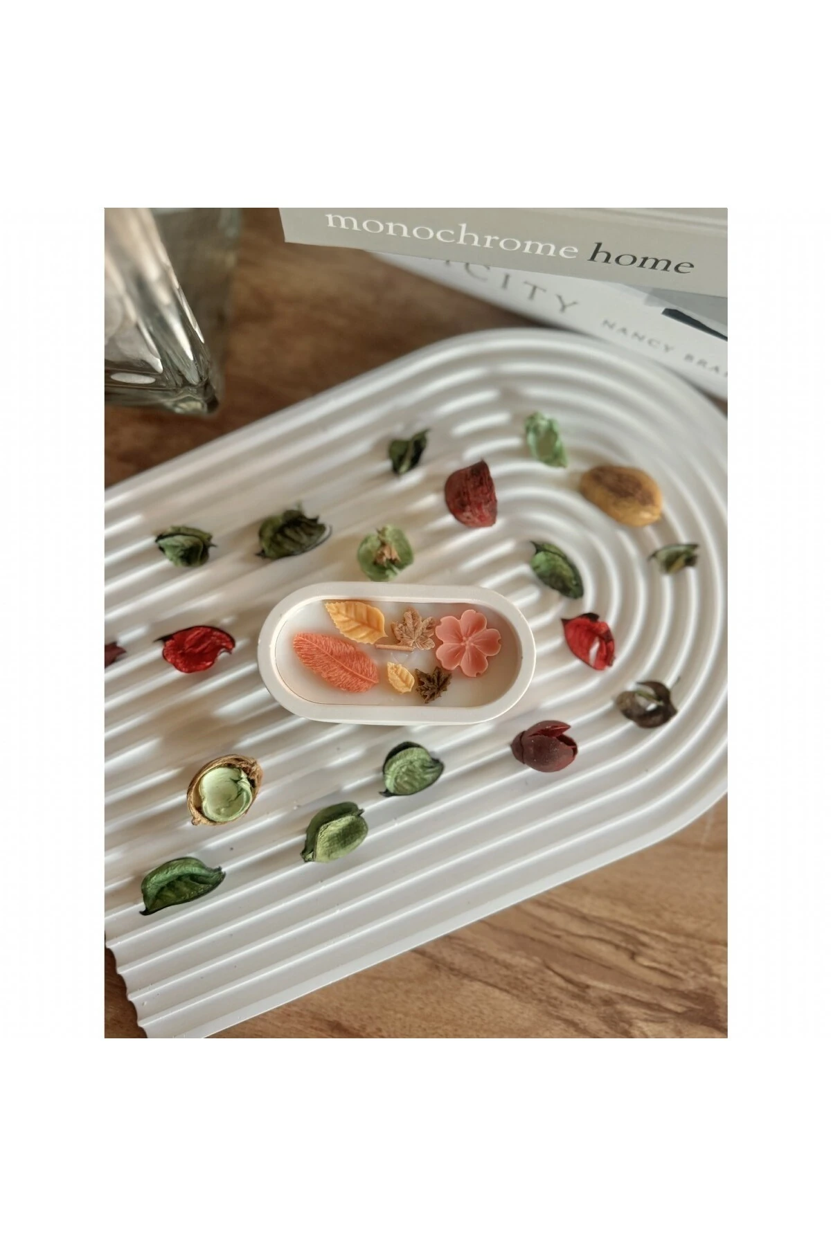 Mini Oval Sonbahar Yaprakları Dekor Mum | Sonbahar Koleksiyonu