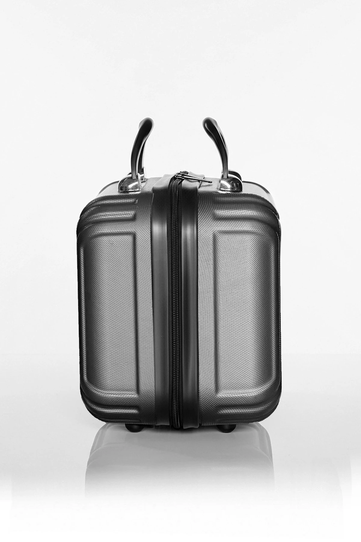 Polo&Sky Altuğ Model Füme Renk Abs Makyaj Çantası El Valizi