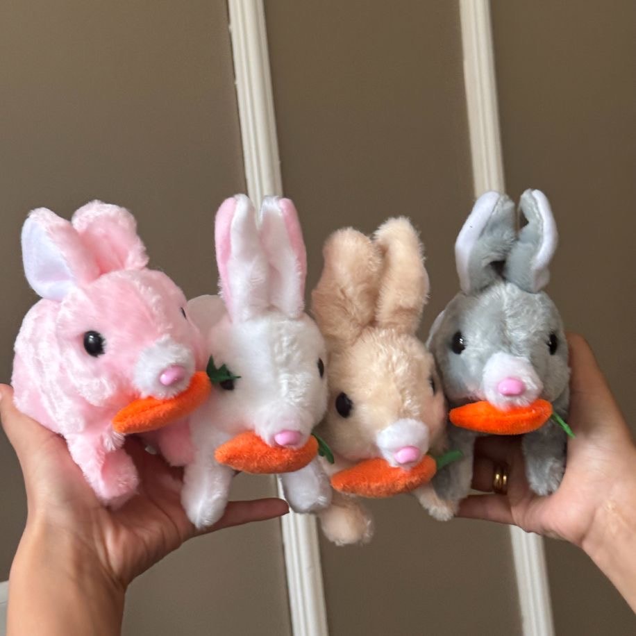 “Pilli Sesli, Işıklı ve Zıplayan Peluş Tavşan 🐇