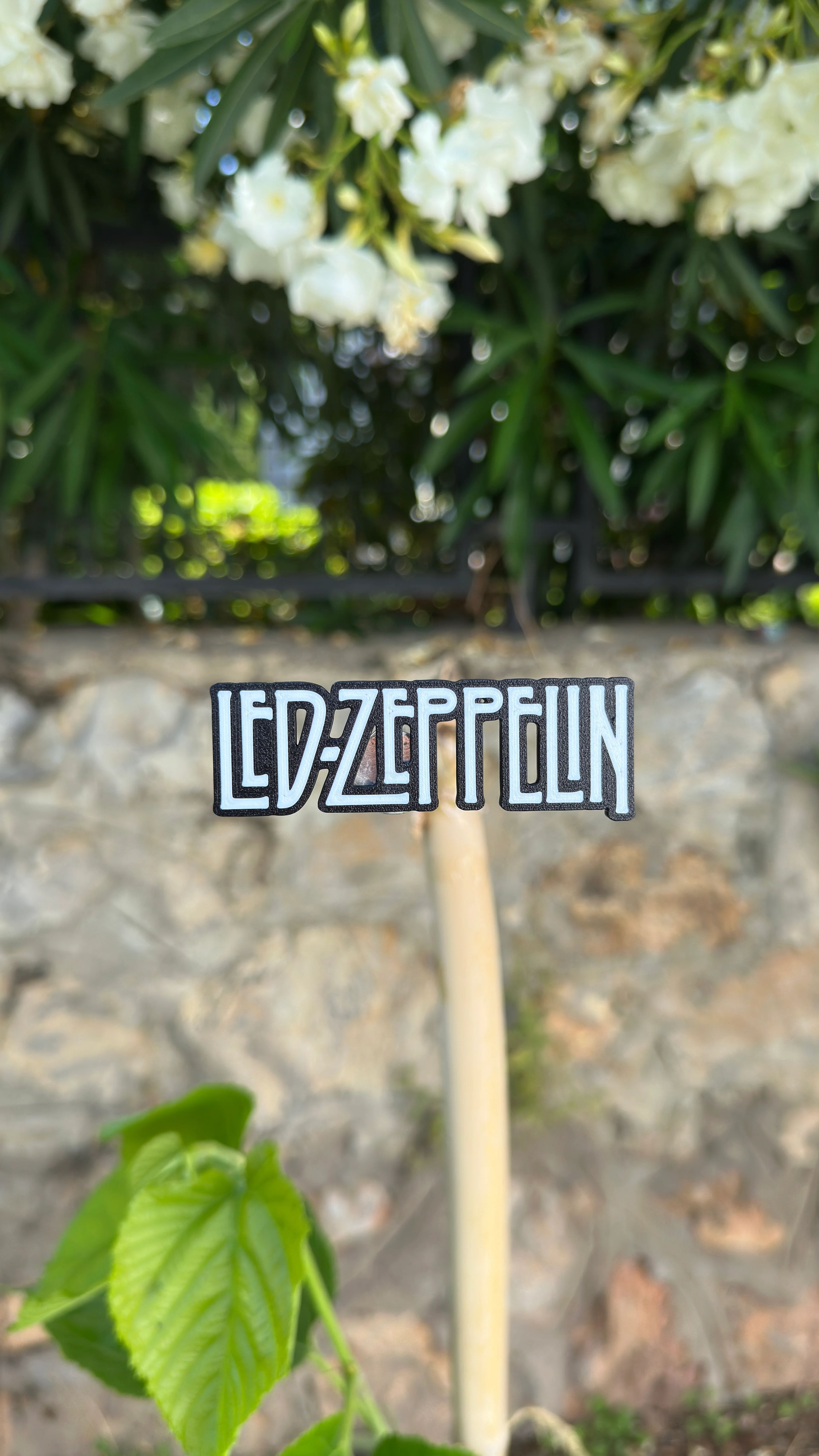 Led Zeppelin
