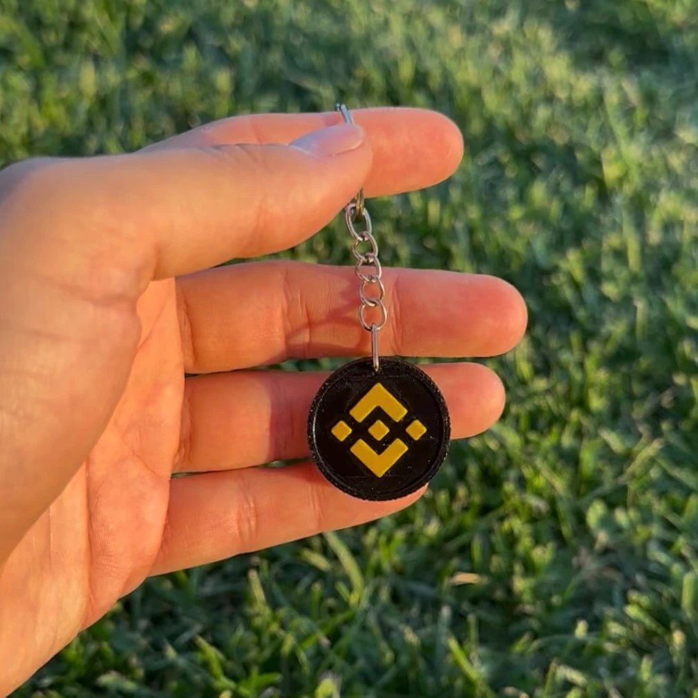 Binance Tasarım Anahtarlık
