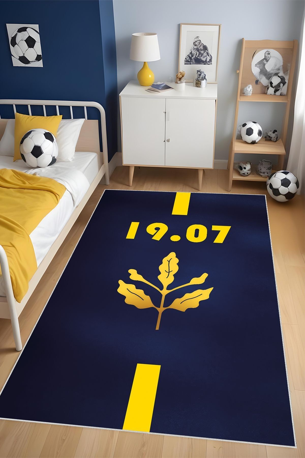 Dijital Baskı Sarı Lacivert 1907  Halısı Makinada Yıkanabilir Genç Çocuk Odası Halısı