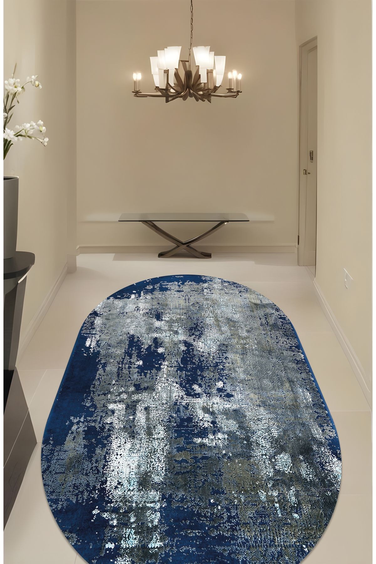 Dijital Baskı Koyu Mavi Oval Modern Tarz Geçişli Dekoratif Makinada Yıkanabilir Salon Yolluk Halısı