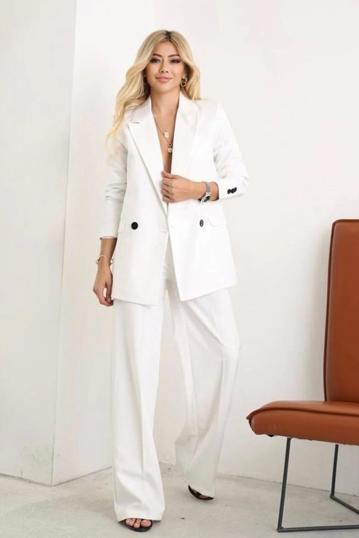 Kadın Beyaz Blazer Ceket Pantolon Takım