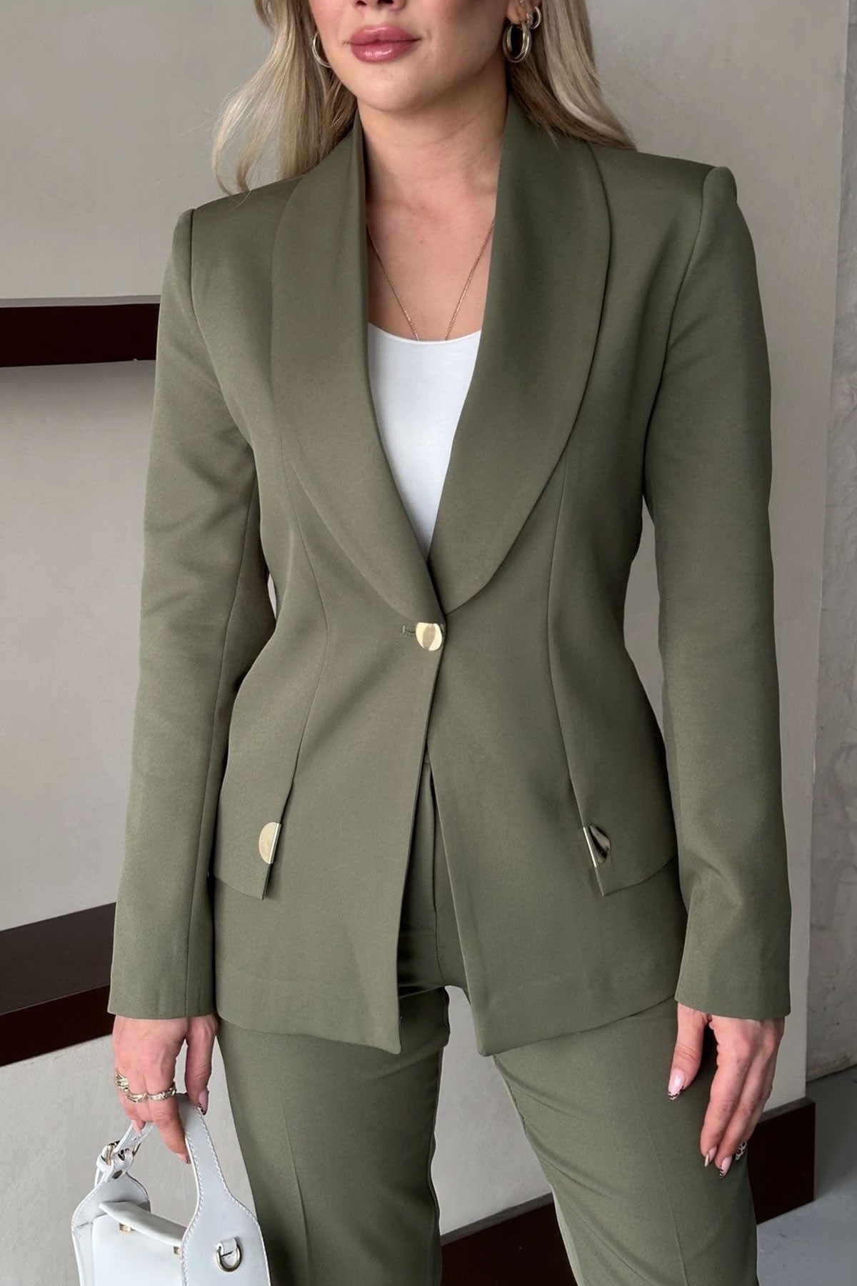 Kadın Haki Gold Detay Blazer Ceket Pantolon Takım Elbise