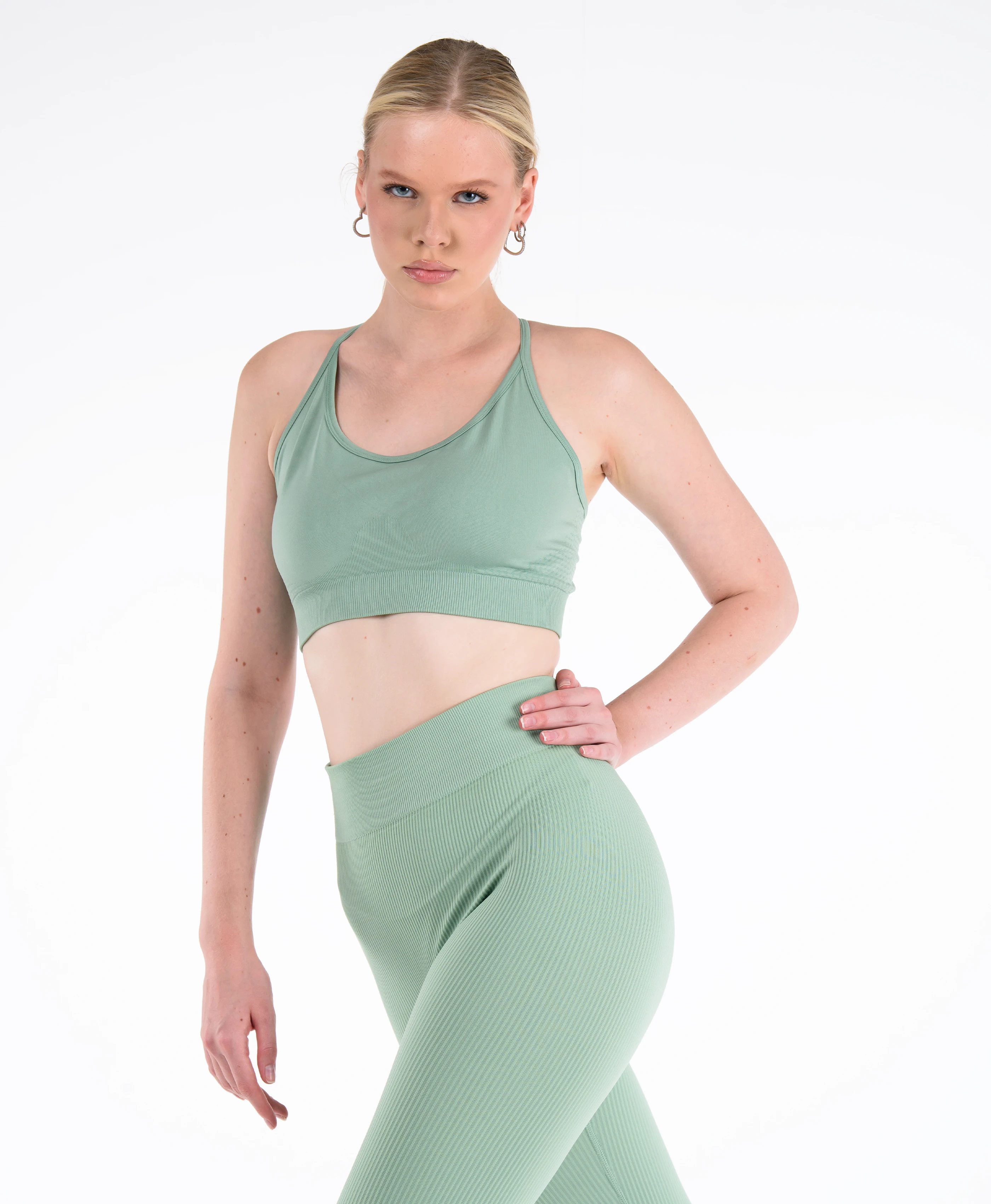 Core Ayar Askılı Seamless Bralet - Yeşil