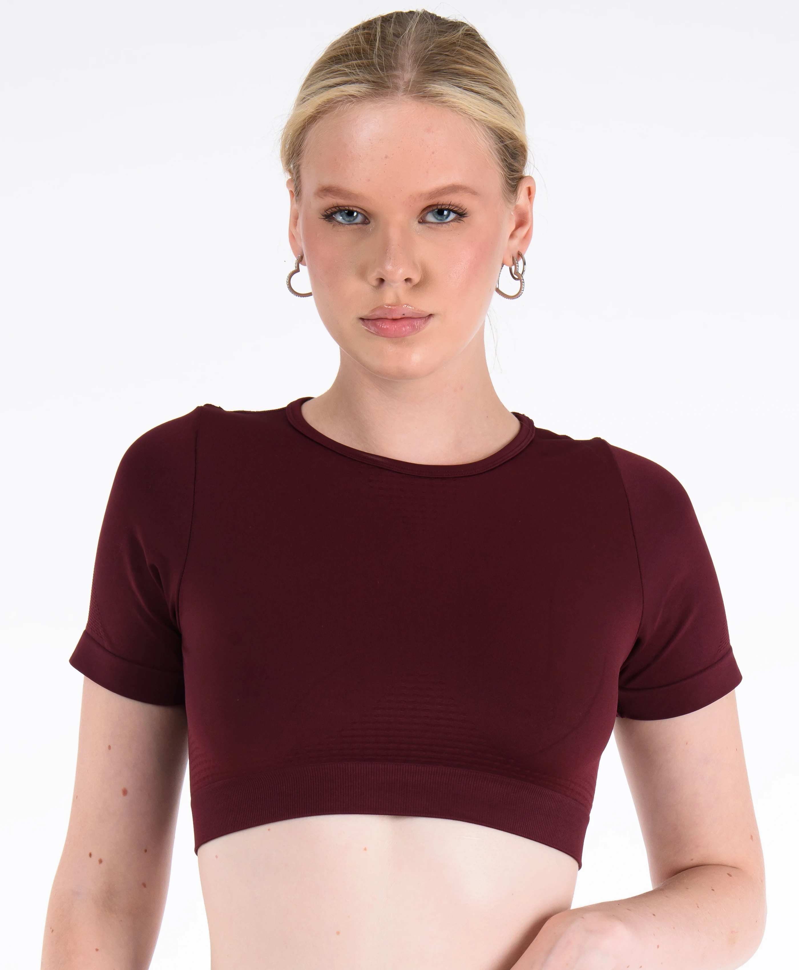 Core Seamless Crop
