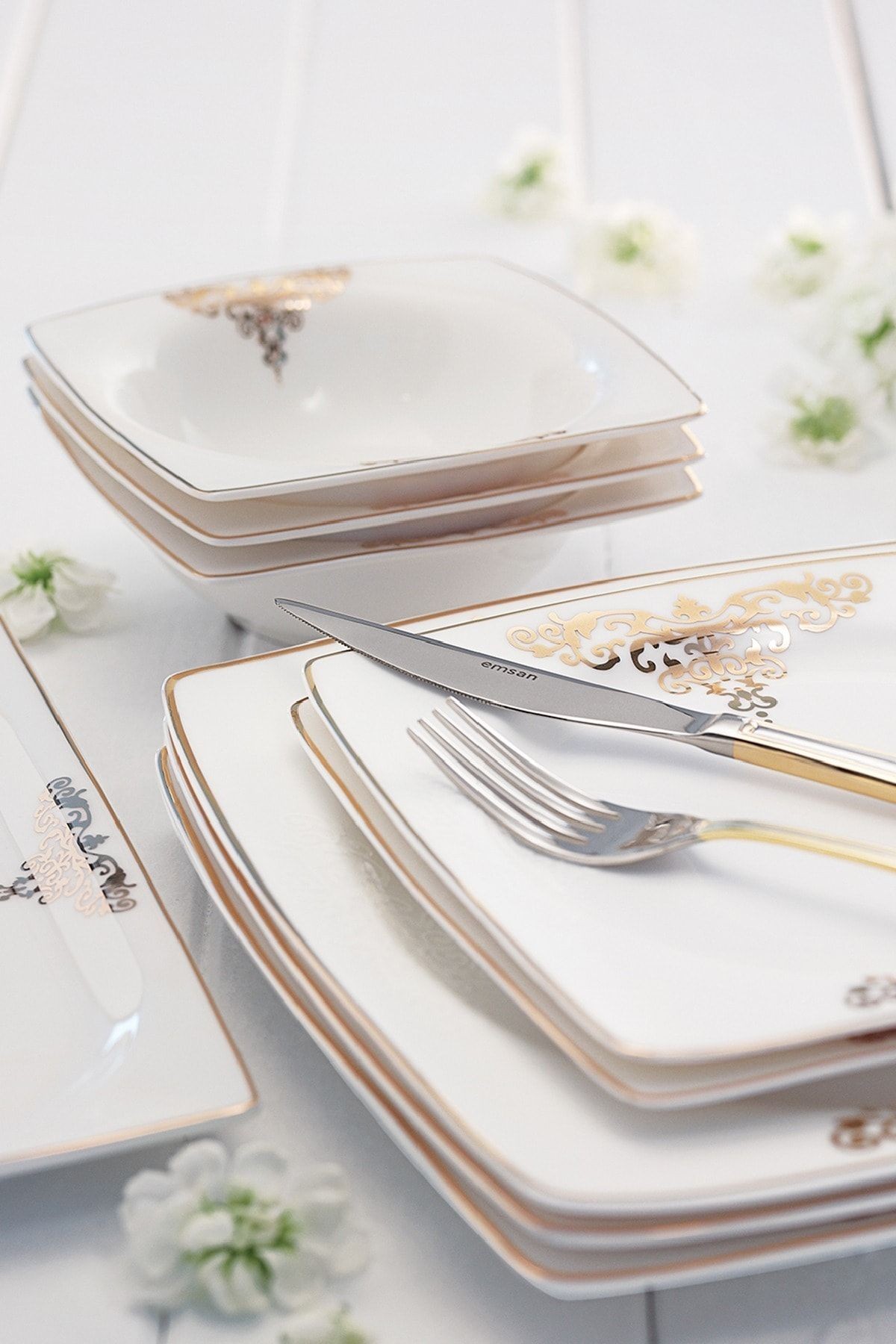 Beyaz Fine Bone Topkapı Gold 61 Parça 12 Kişilik Yemek Takımı