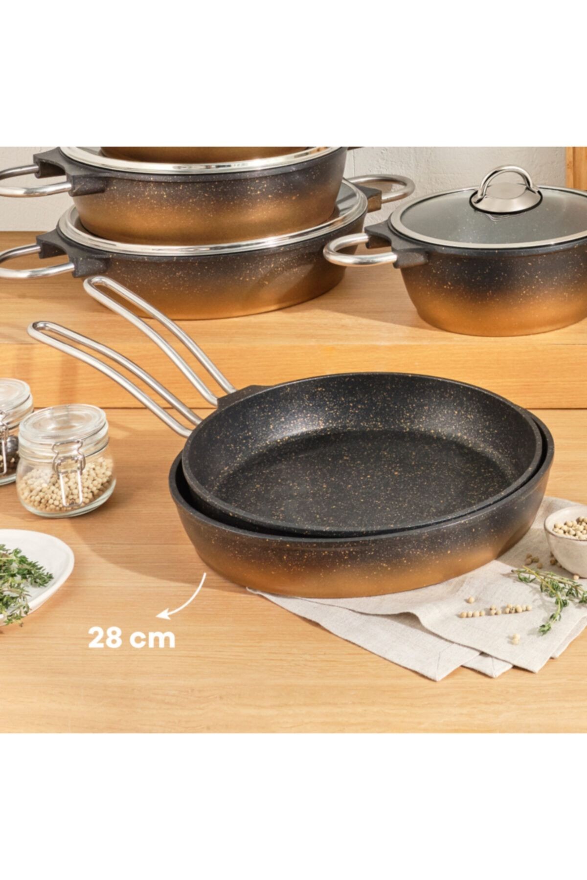 Ems 600/112 Kuvars Tava Siyah-gold 28 Cm
