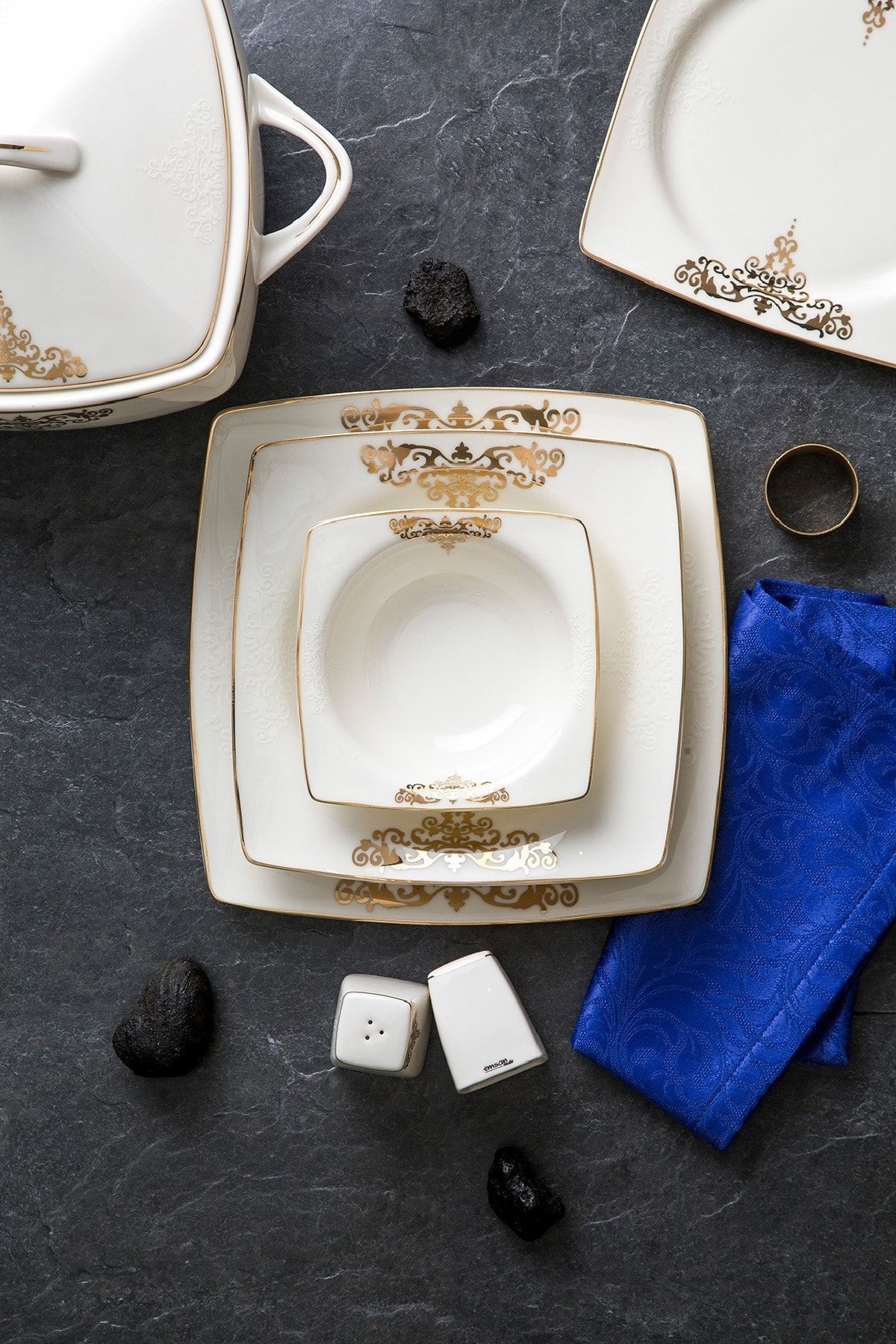 Beyaz Fine Bone Topkapı Gold 61 Parça 12 Kişilik Yemek Takımı