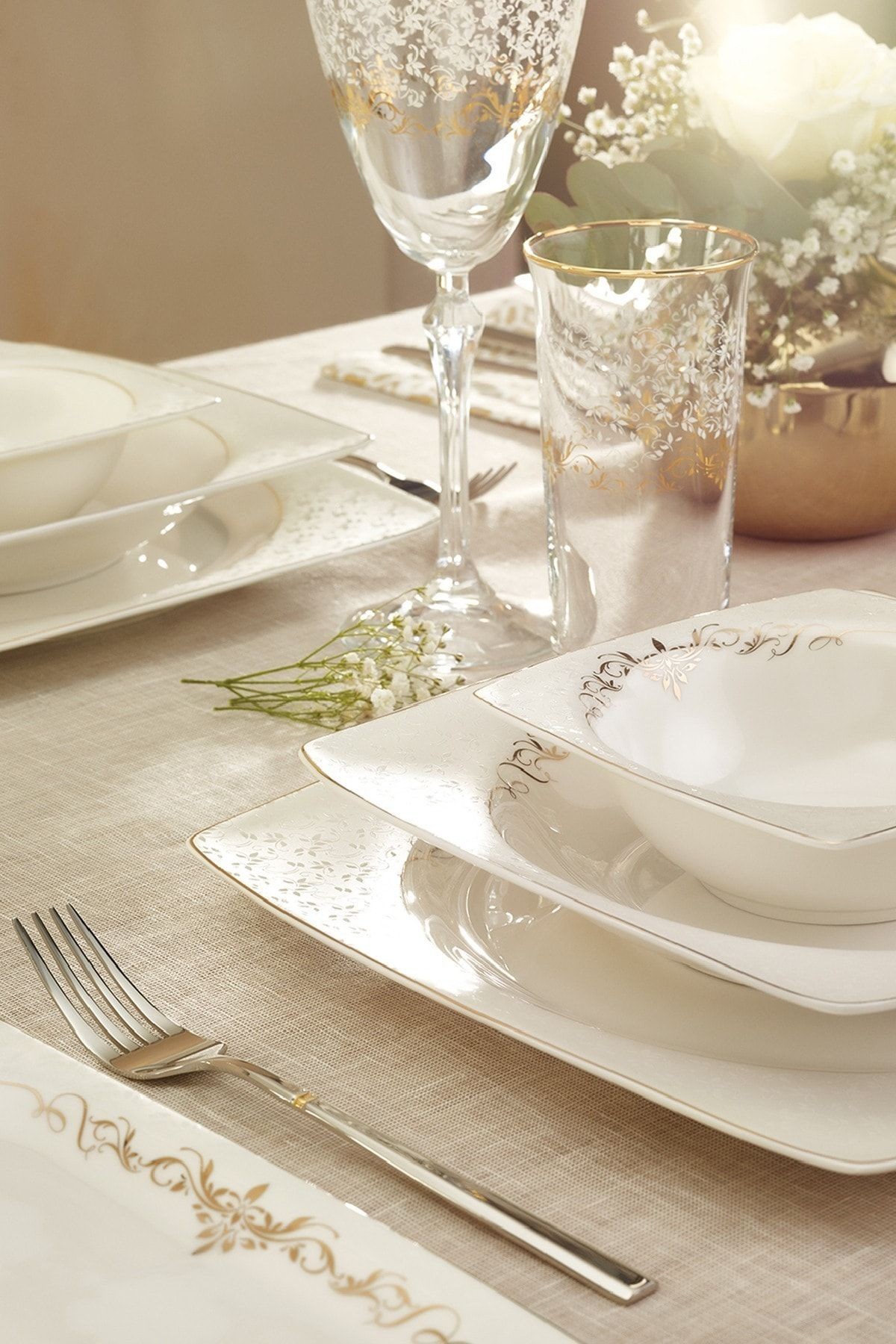 Fine Bone Lorella Gold 61 Parça 12 Kişilik Yemek Takımı