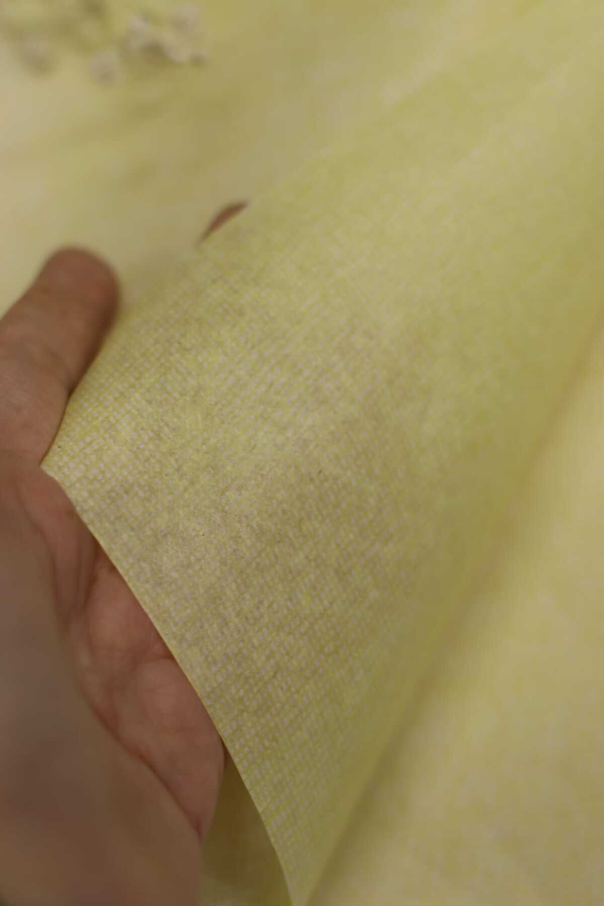 Sarı dokulu pelur kağıdı 50x70 dir 17 gram dır.