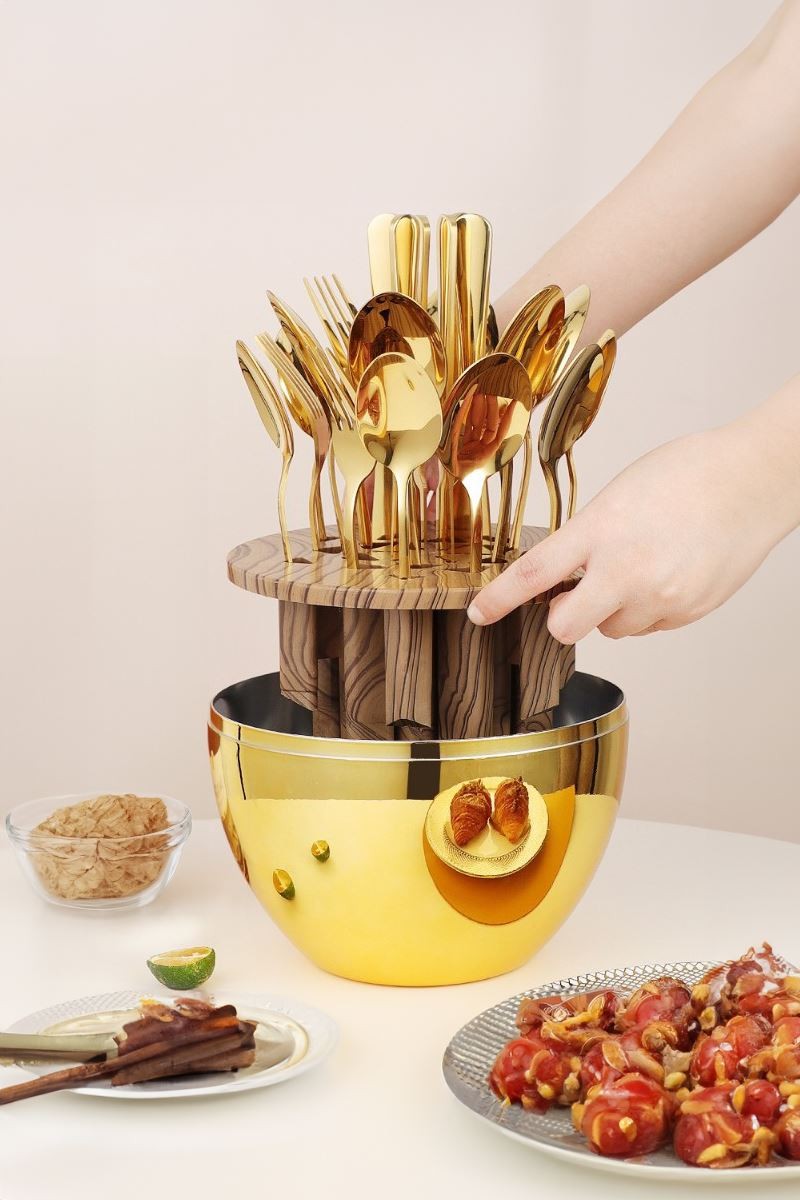 Çelik 24 Parça 6 Kişilik Yumurta Gold Yemek Kaşık Çatal Bıçak Set cin741sr
