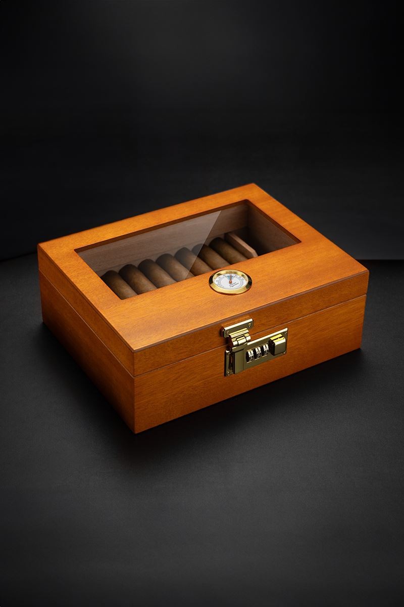 Falconetti Kahverengi Camlı Humidor Şifreli Puro Kutusu rd29khv