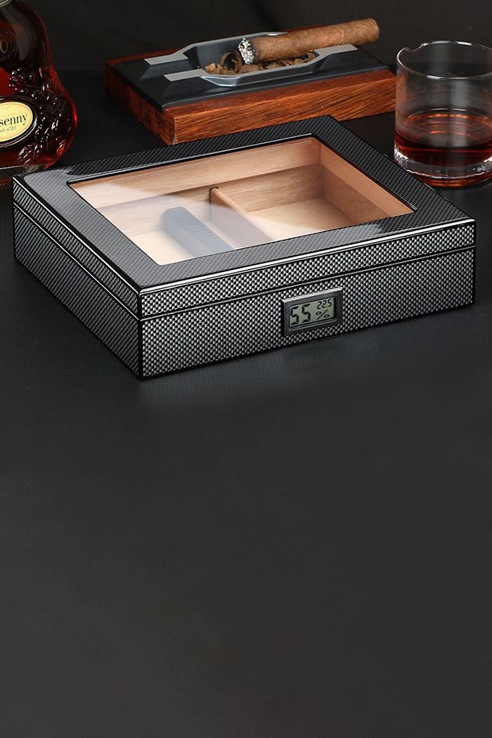 Falconetti Karbon Fiber Siyah Camlı Kısa Humidor Puro Kutusu rc38