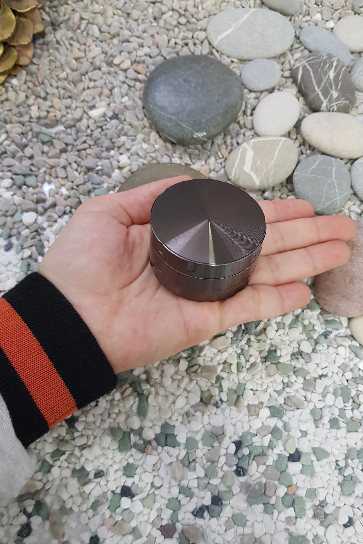 Gri 55 mm. Tütün Baharat Herbal Öğütücüsü Parçalayıcı rb88gr