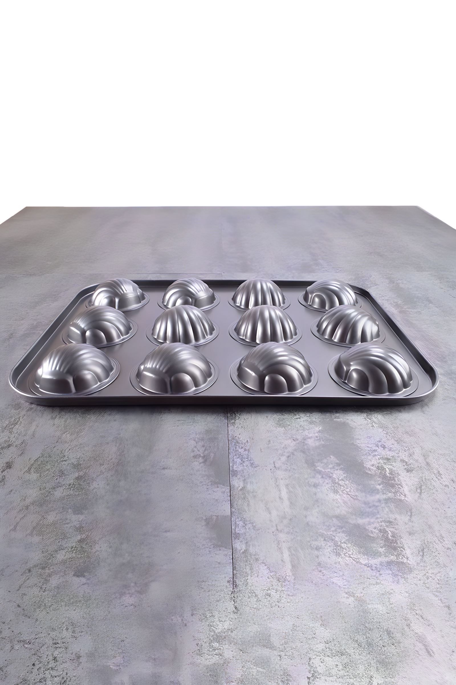 Karbon Çelik 12li İstiridye Deniz Kabuğu Muffin Cupcake Kek Pişirme Kalıbı mt124
