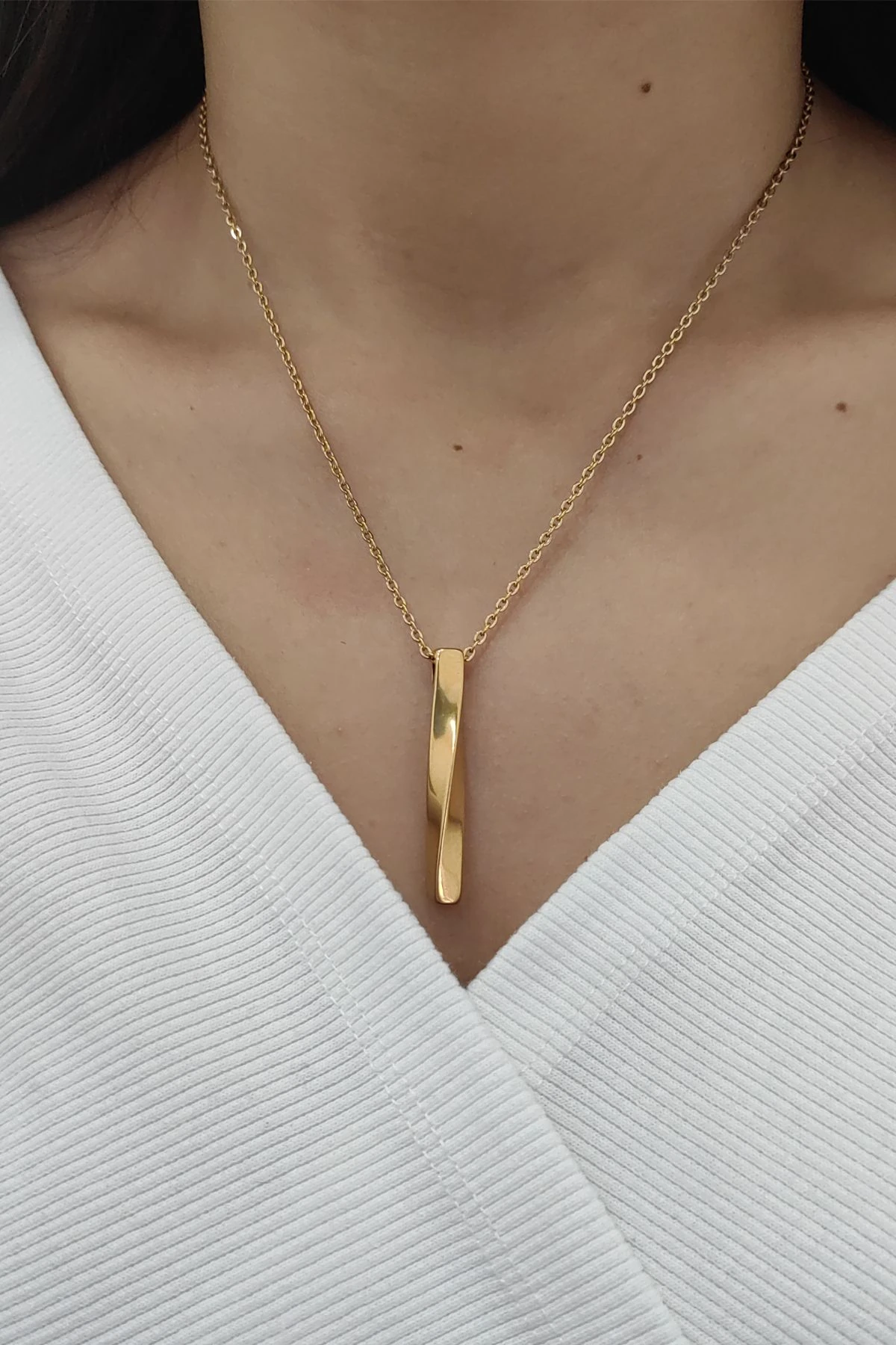 Chavin Gold Kıvrık Çubuk Kadın Çelik Kolye eb81srx