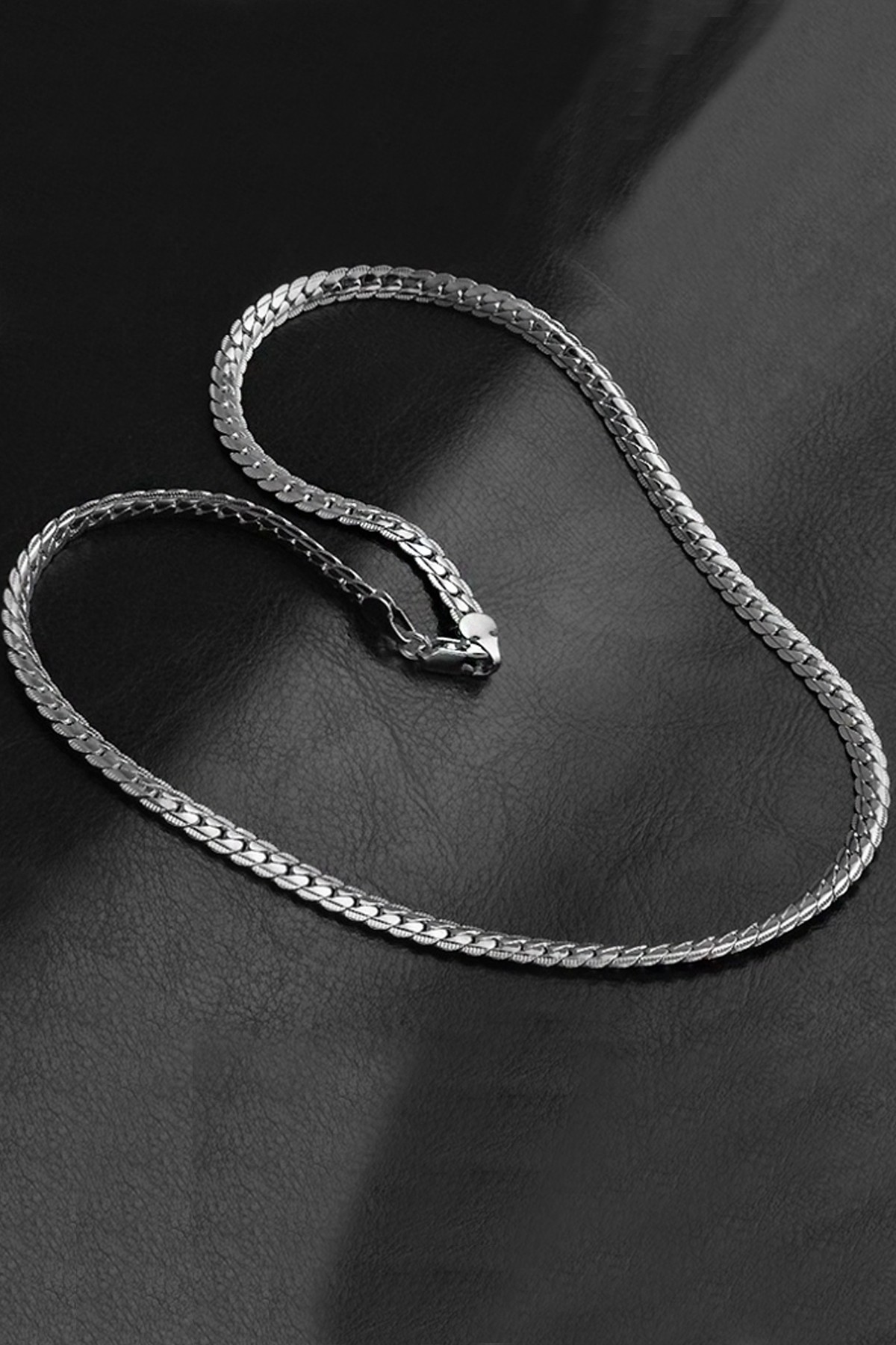 Chavin işlemeli 50 cm. Gri Çelik Erkek Zincir dy71