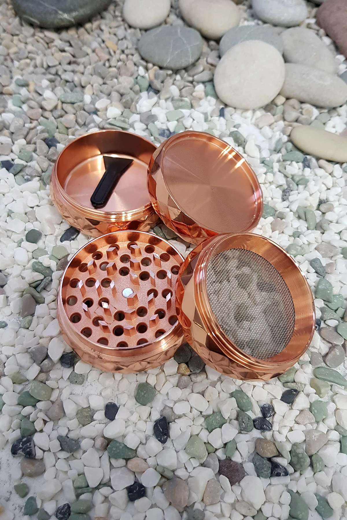 Rose 56 mm. Tütün Baharat Herbal Öğütücüsü Parçalayıcı rb81rs