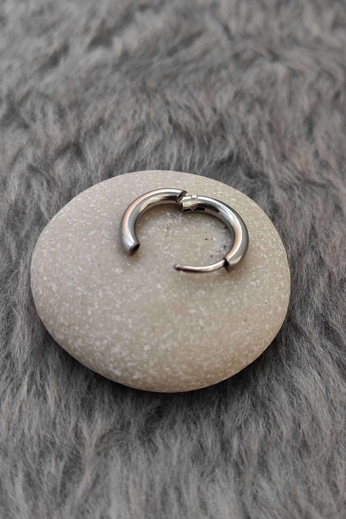 Chavin Çelik Gri 10 mm Tekli Küçük Unisex Halka Küpe et96by