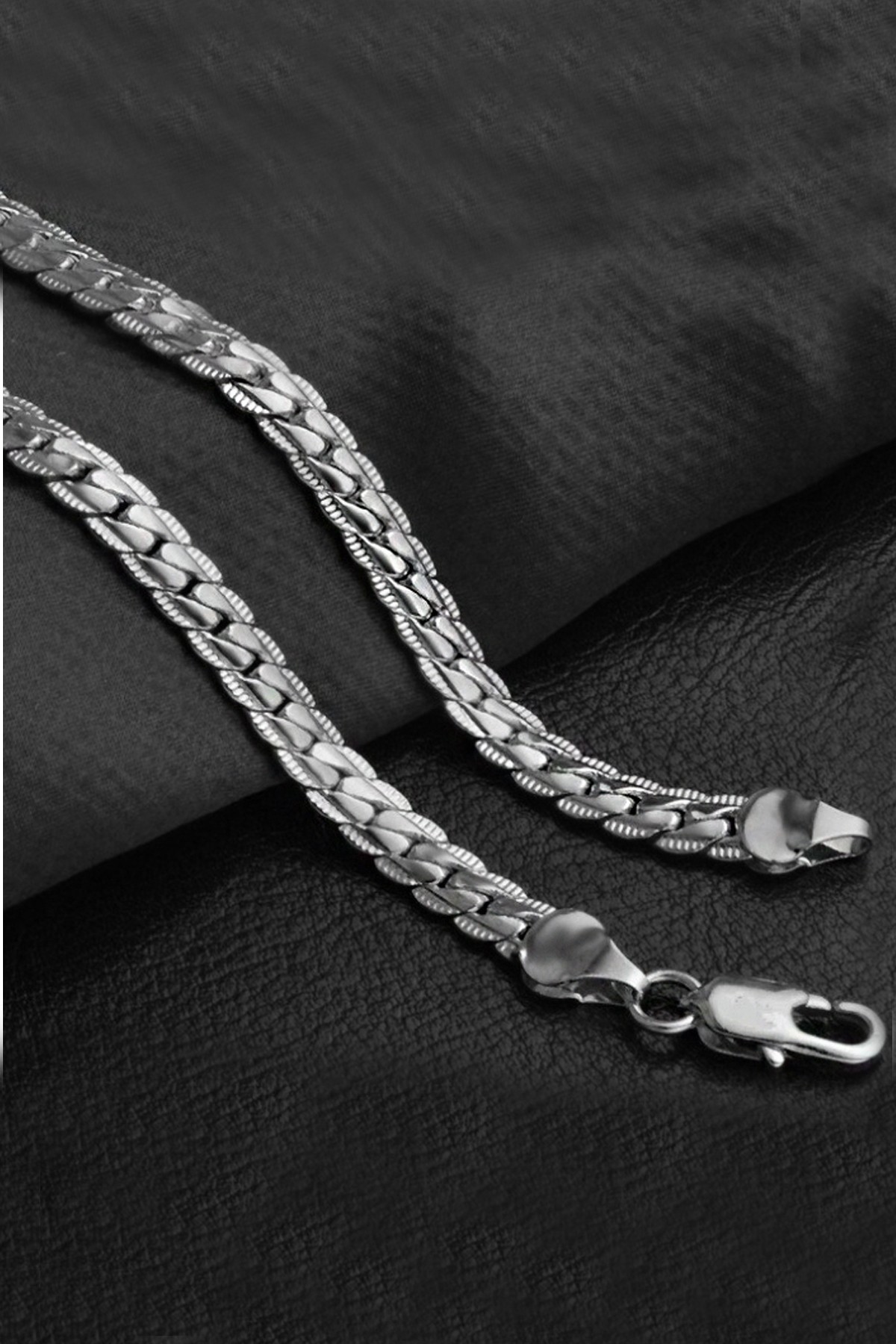 Chavin işlemeli 50 cm. Gri Çelik Erkek Zincir dy71