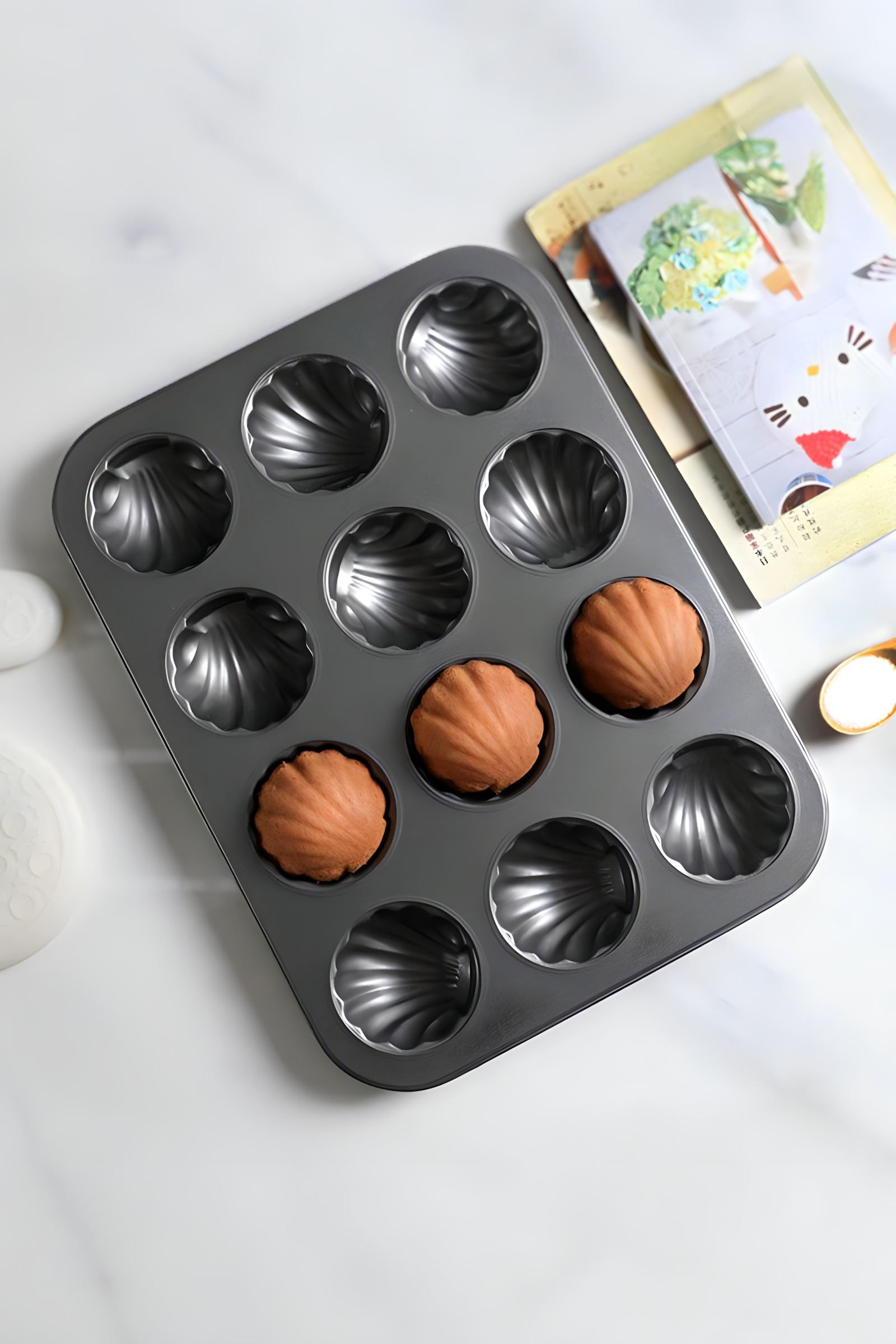 Karbon Çelik 12li İstiridye Deniz Kabuğu Muffin Cupcake Kek Pişirme Kalıbı mt124