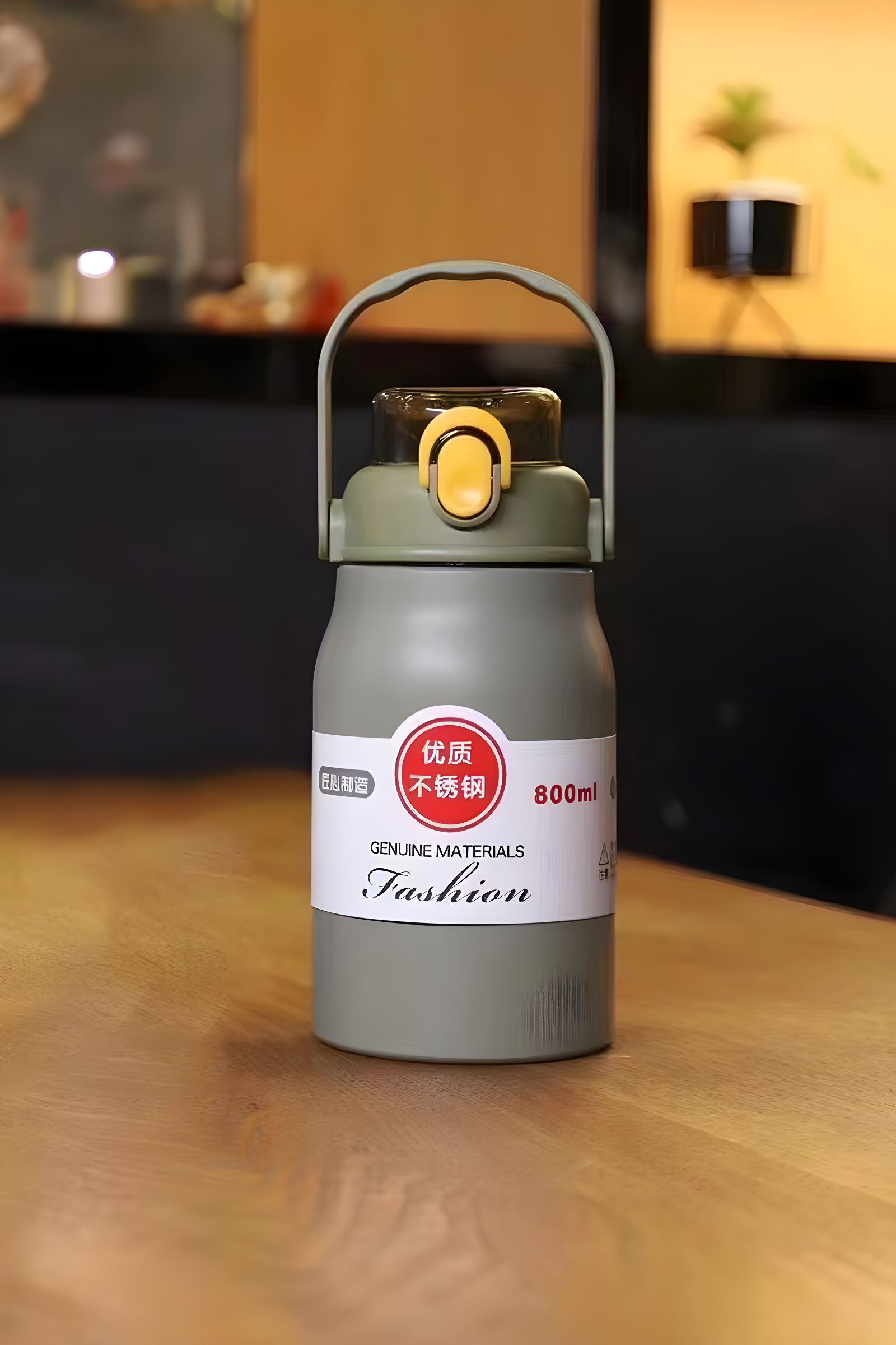 304 L Çelik Yeşil 800 ml Pipetli ve Kulplu Matara Suluk cin945