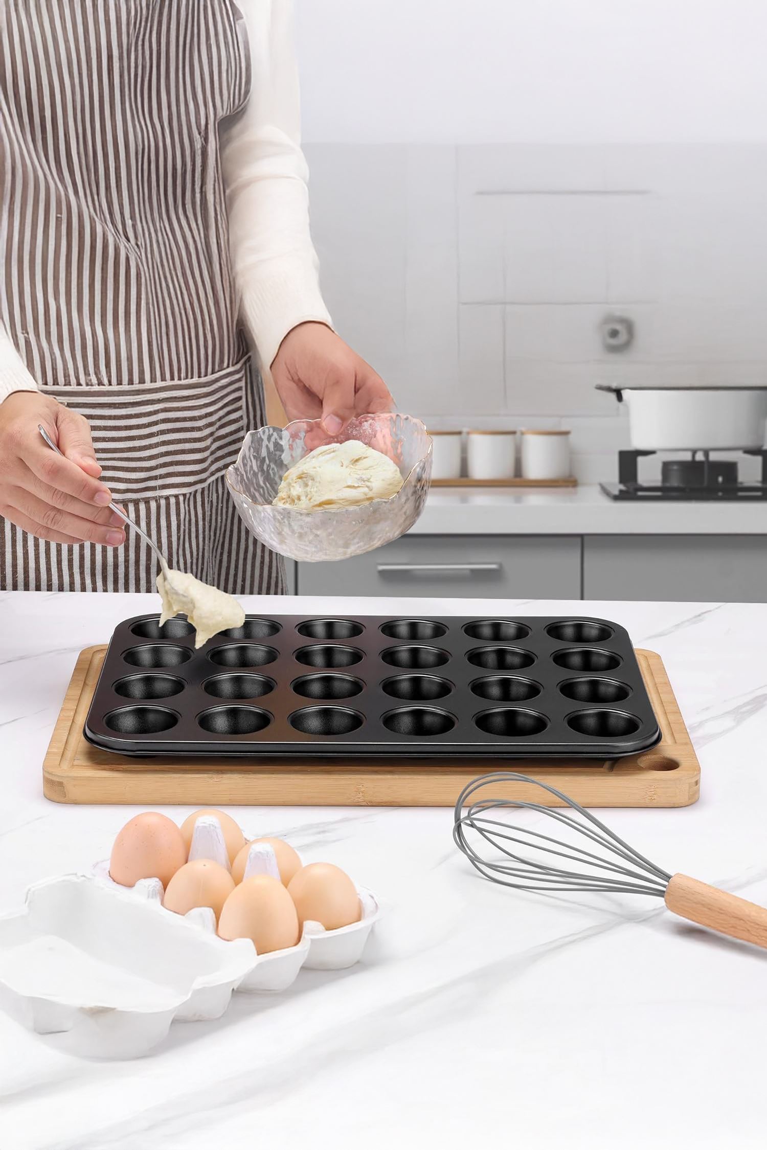 Karbon Çelik 24 lü Muffin Cupcake Kek Pişirme Kalıbı cin801sy