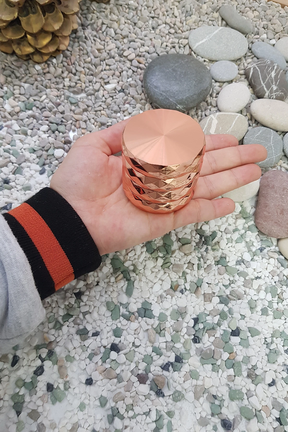 Rose 56 mm. Tütün Baharat Herbal Öğütücüsü Parçalayıcı rb81rs