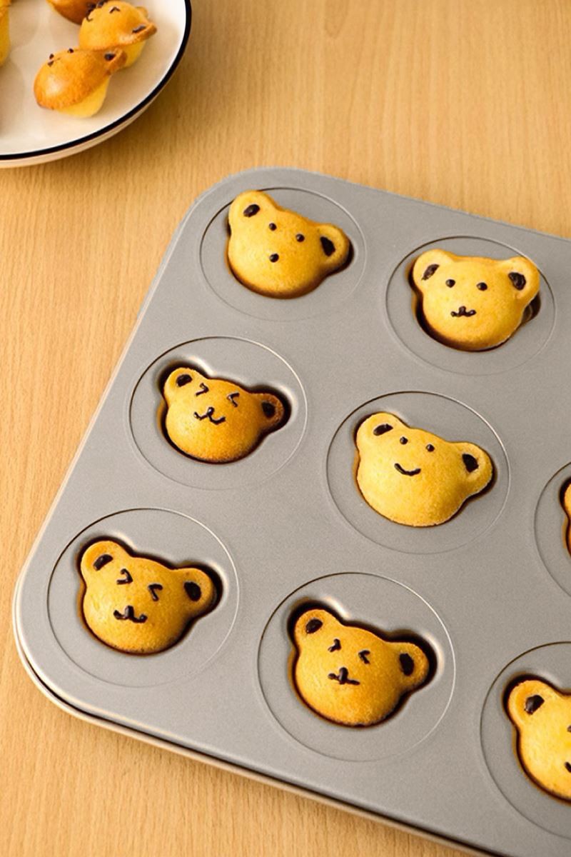 Karbon Çelik 12 li Ayıcık Muffin Cupcake Kek Pişirme Kalıbı mt125