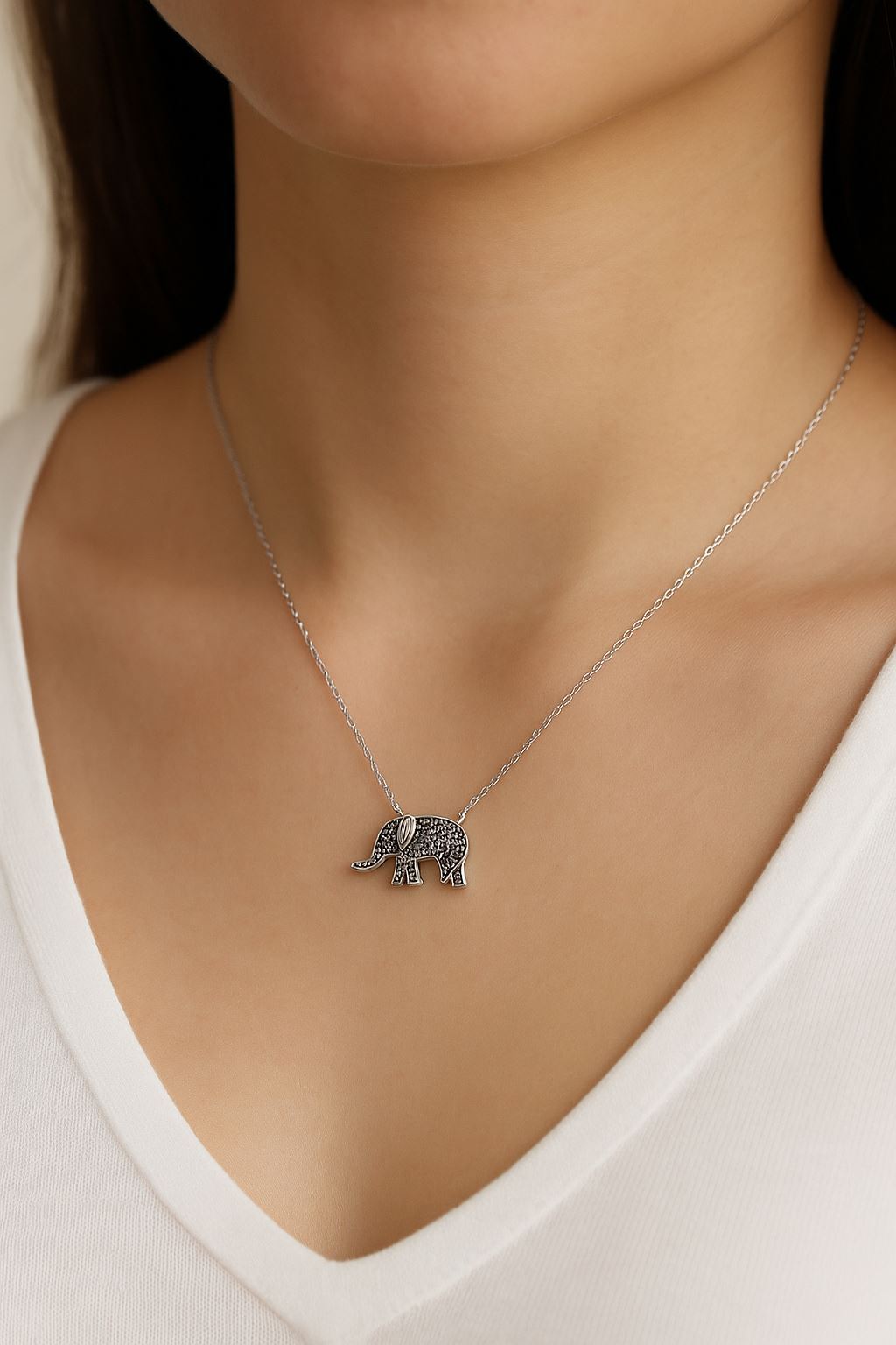 Chavin Silver Zirkon Taşlı Küçük Fil Gümüş Kolye ea19by