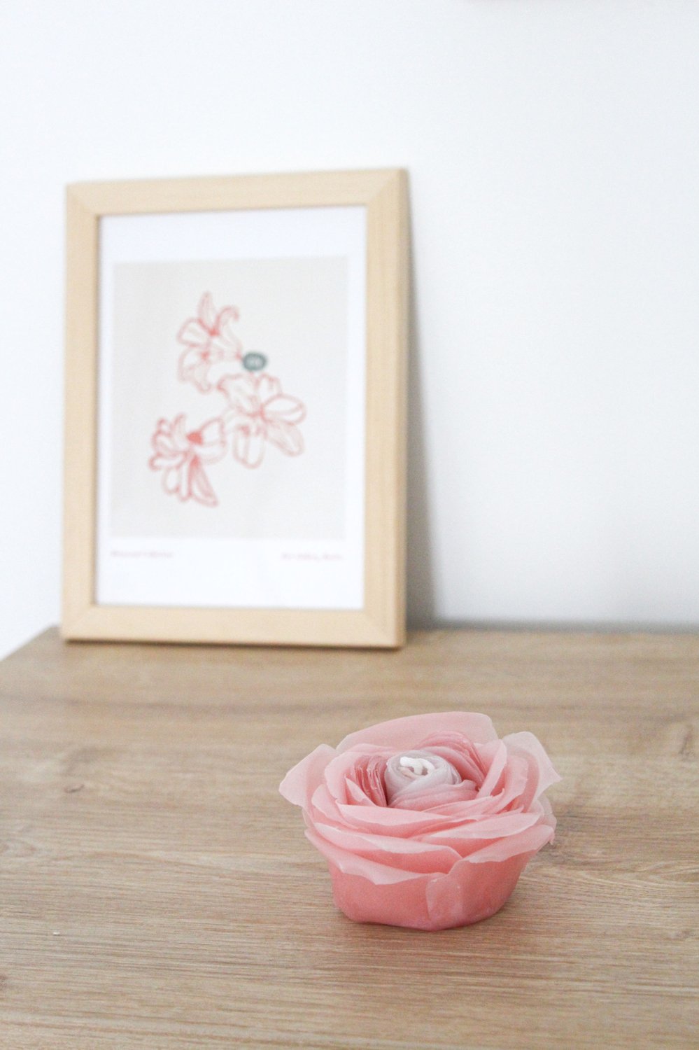 Rose! Gerçekçi Gül Çiçek Mum
