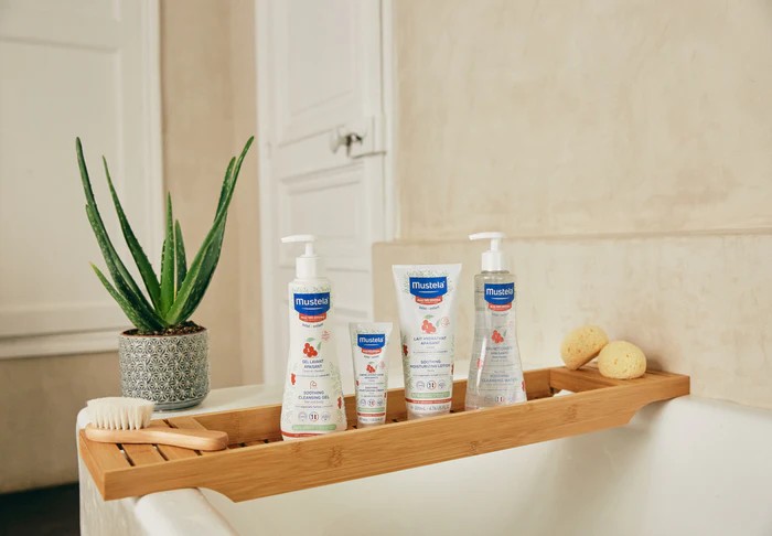 Mustela Çok Hassas Ciltler İçin Nemlendirici Yüz Kremi 40 ml