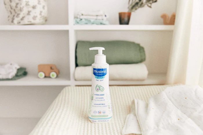 Mustela Durulama Gerektirmeyen Temizleme Sıvısı 300 Ml