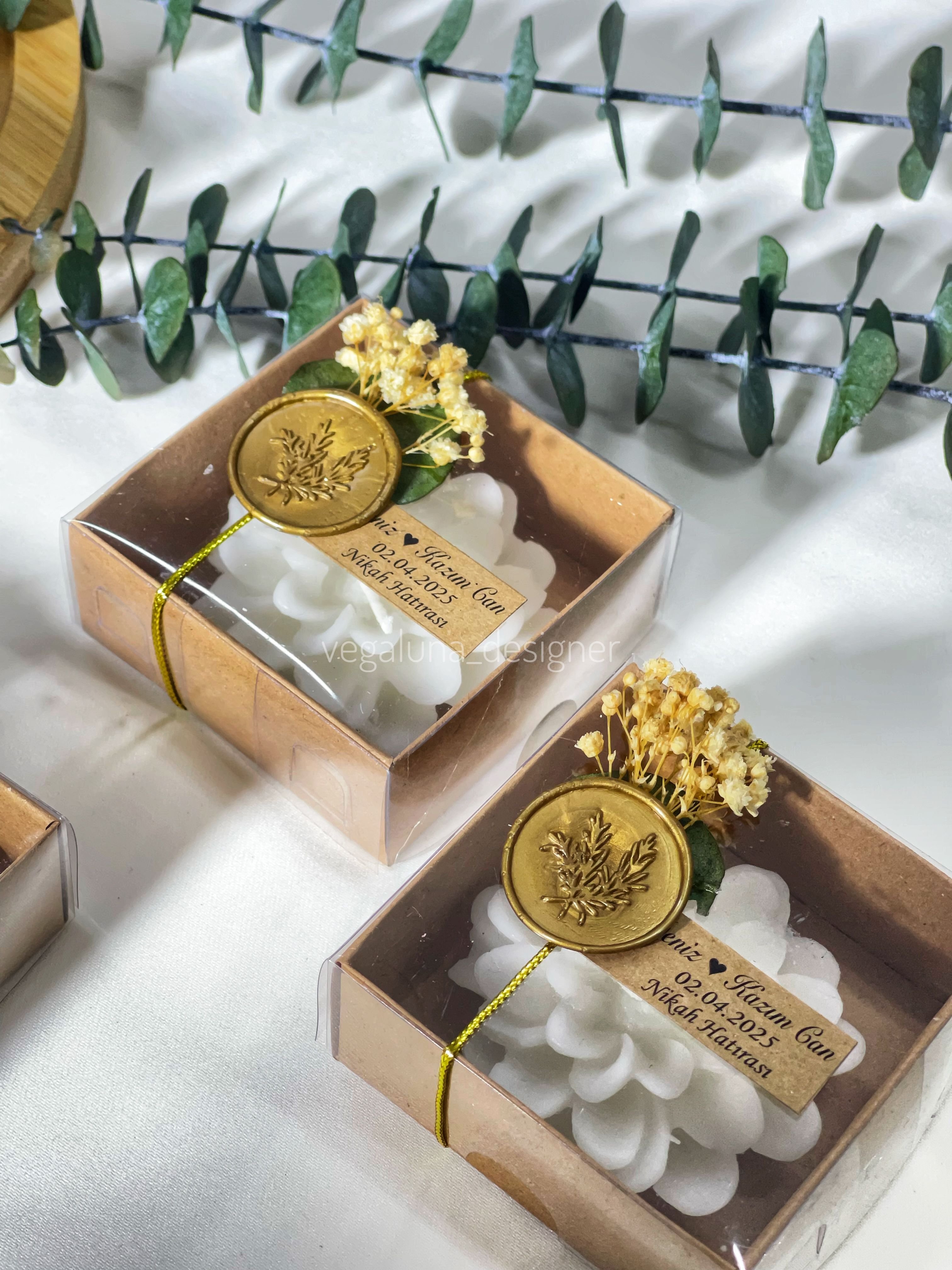 Lotus Mum – Mühür & Okaliptus Süslemeli, Kraft Kutuda El Yapımı Hediyelik 10 Adet