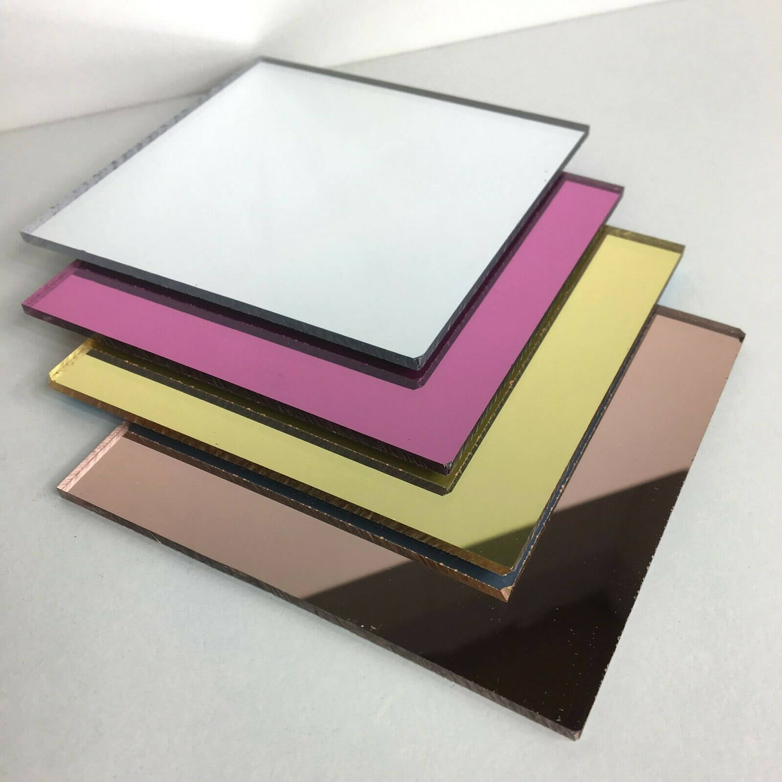 Akrilik Levha Plexiglass Ayna