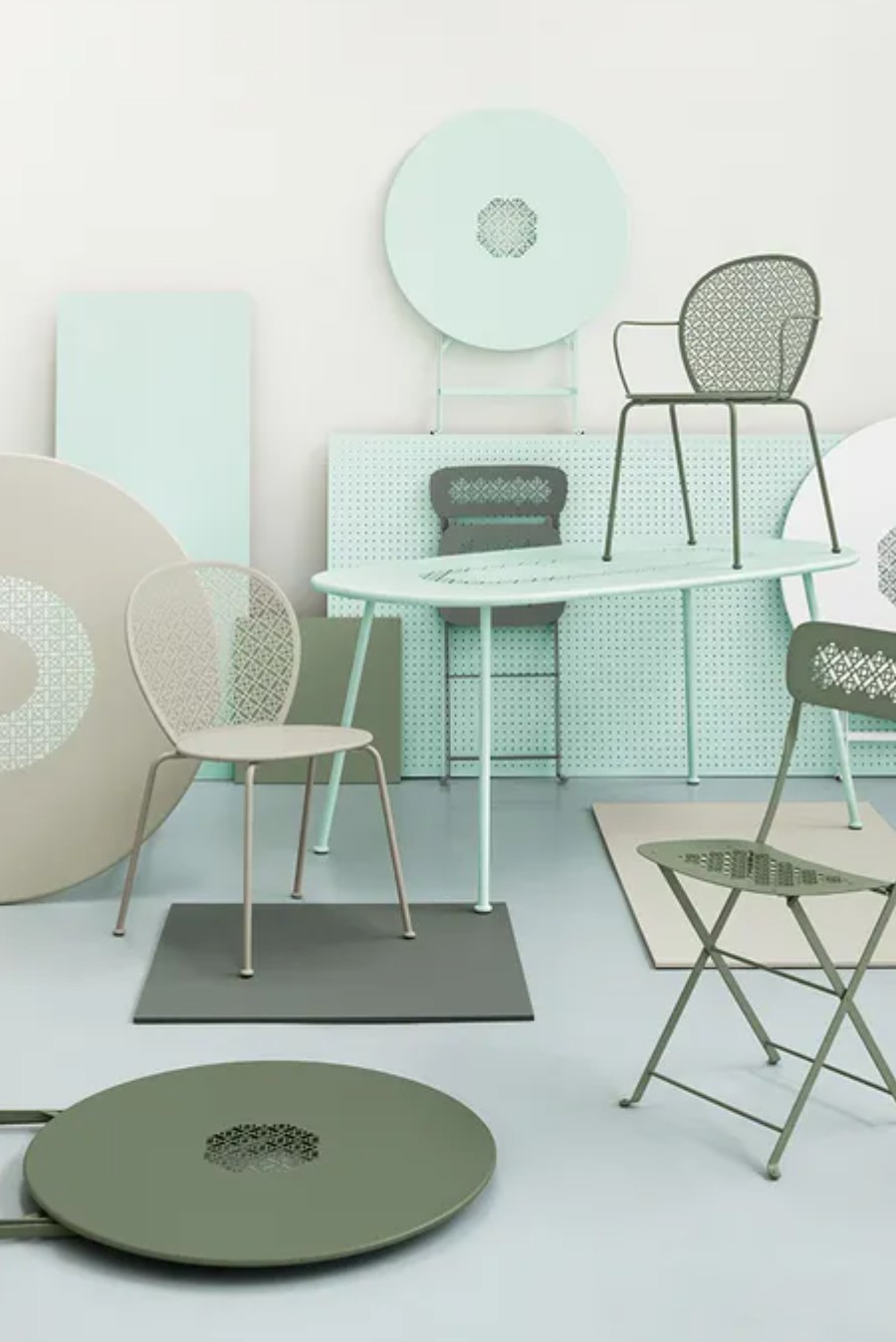 FERMOB - LORETTE ARMCHAIR