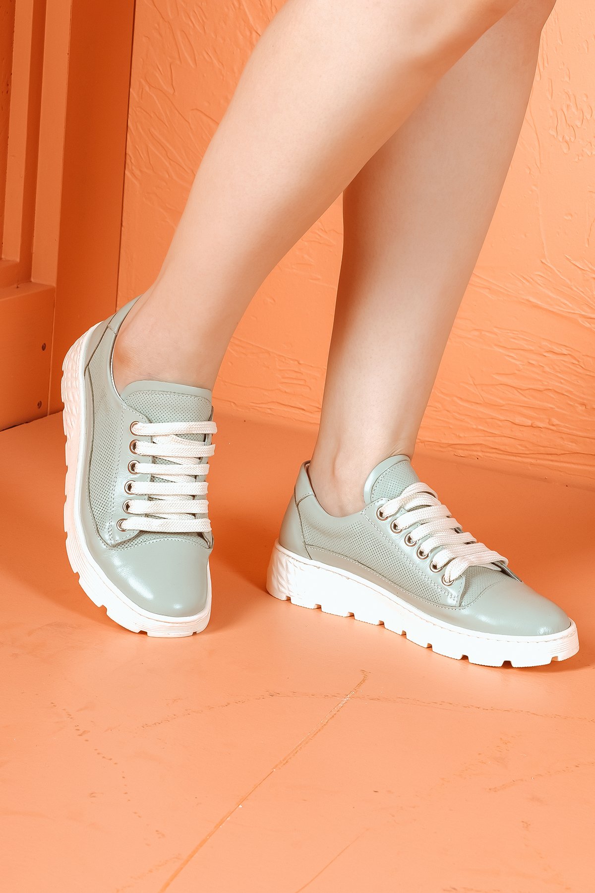 Cooliza Hakiki Deri Bağcıklı Rahat Kadın Günlük Casual Ayakkabı - Yeşil
