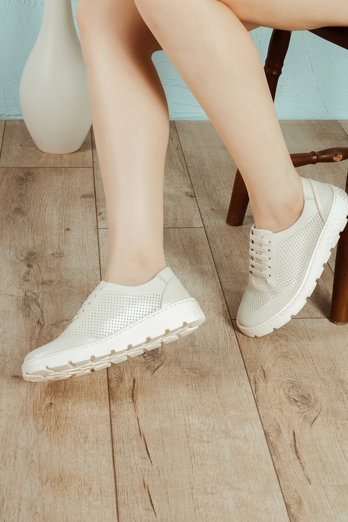 Cooliza Hakiki Deri Bağcıklı Baskılı Rahat Kadın Günlük Casual Ayakkabı - Kırık Beyaz