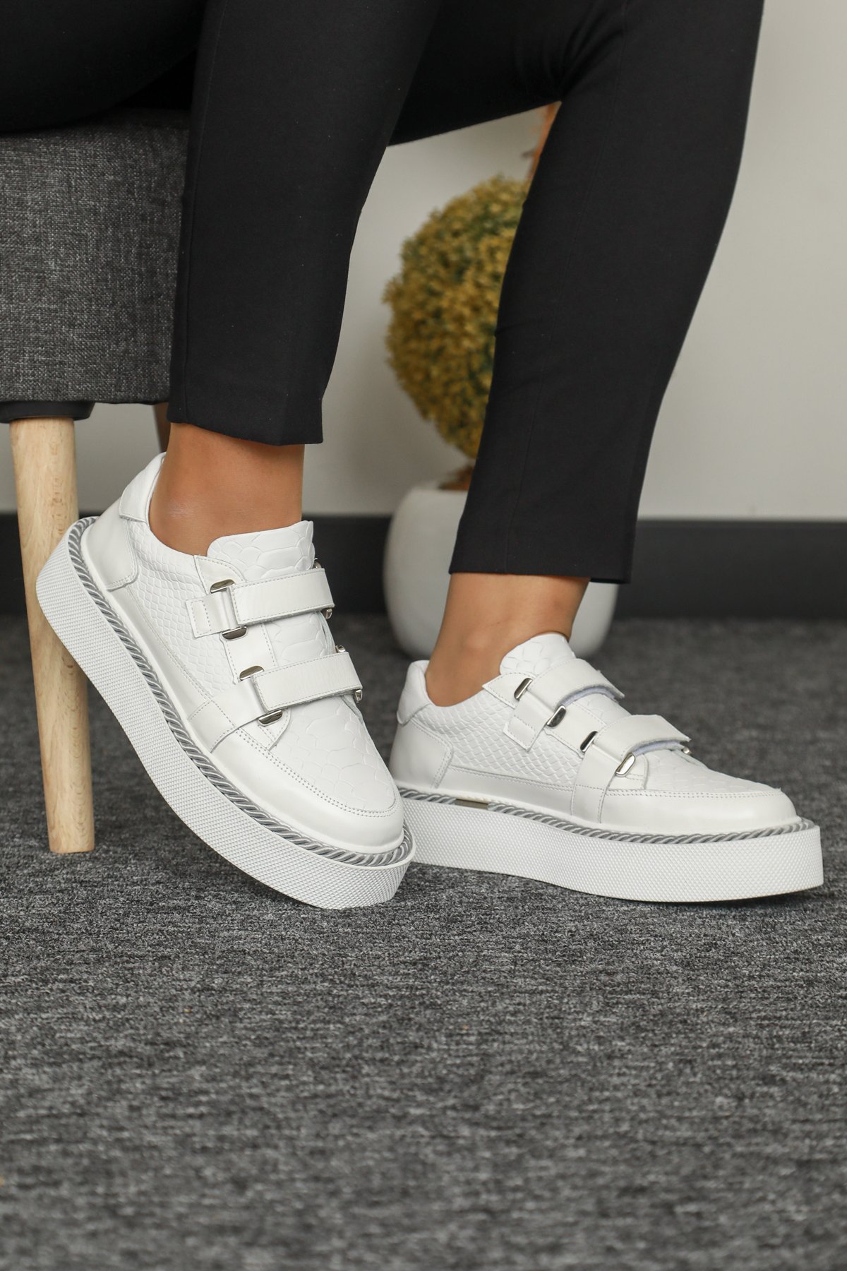 Cooliza Hakiki Deri Sneaker Yüksek Taban Rahat Günlük Kadın Spor Ayakkabı 