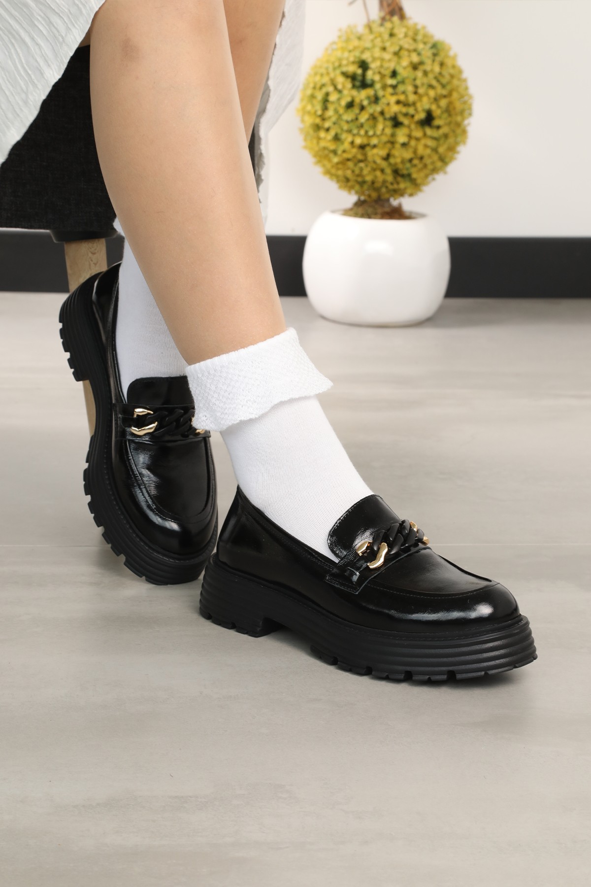 Cooliza Hakiki Deri Tokalı Günlük Kalın Taban Rahat Kadın Loafer Ayakkabı - Rugan Siyah