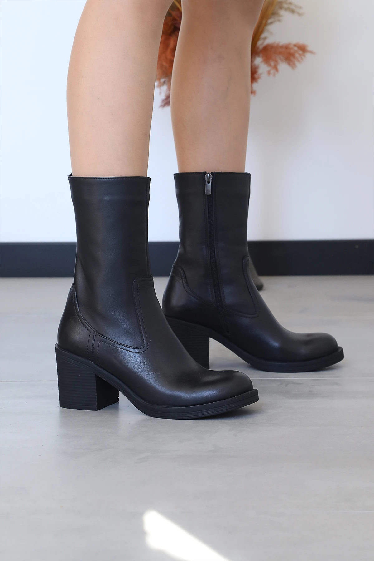 Cooliza 47003 Hakiki Deri Termo Taban Günlük Rahat Kadın Topuklu Bot Ayakkabı