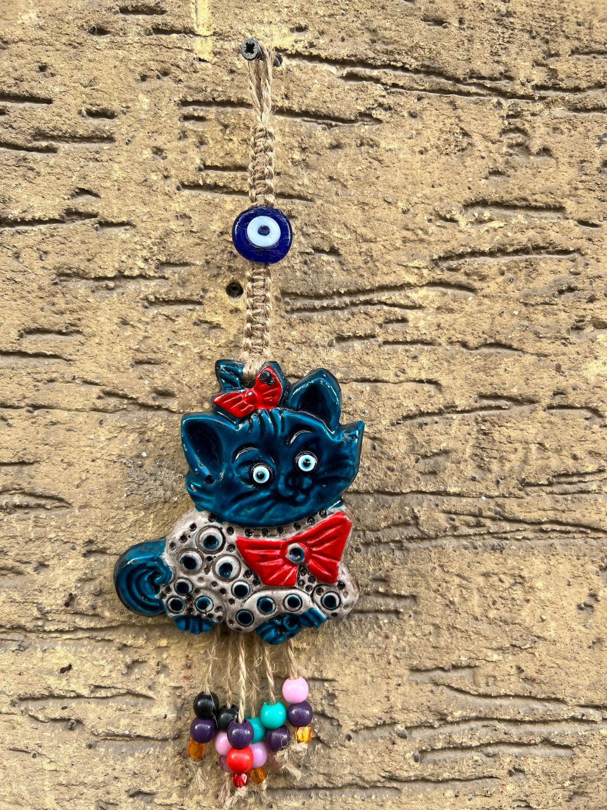 Papyonlu Kedi