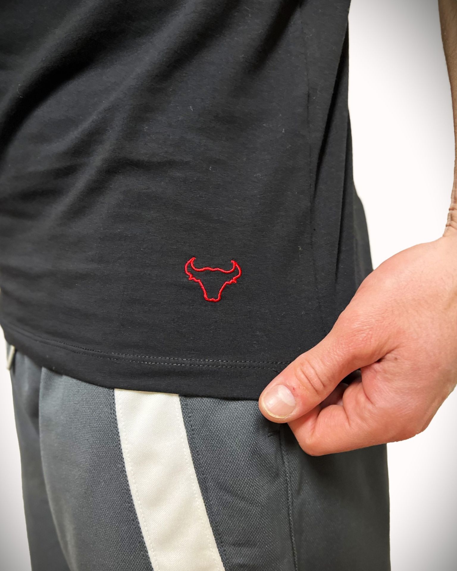 UnsGear ''No Days Off'' Sirtta Baskili T-Shirt