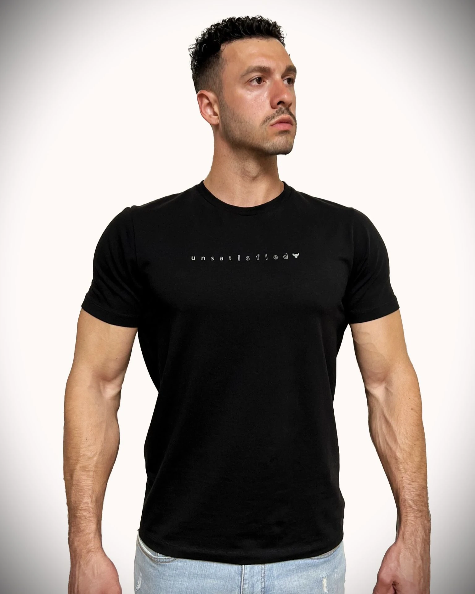 UnsGear ''Unsatisfied'' Kabartma Baski T-Shirt