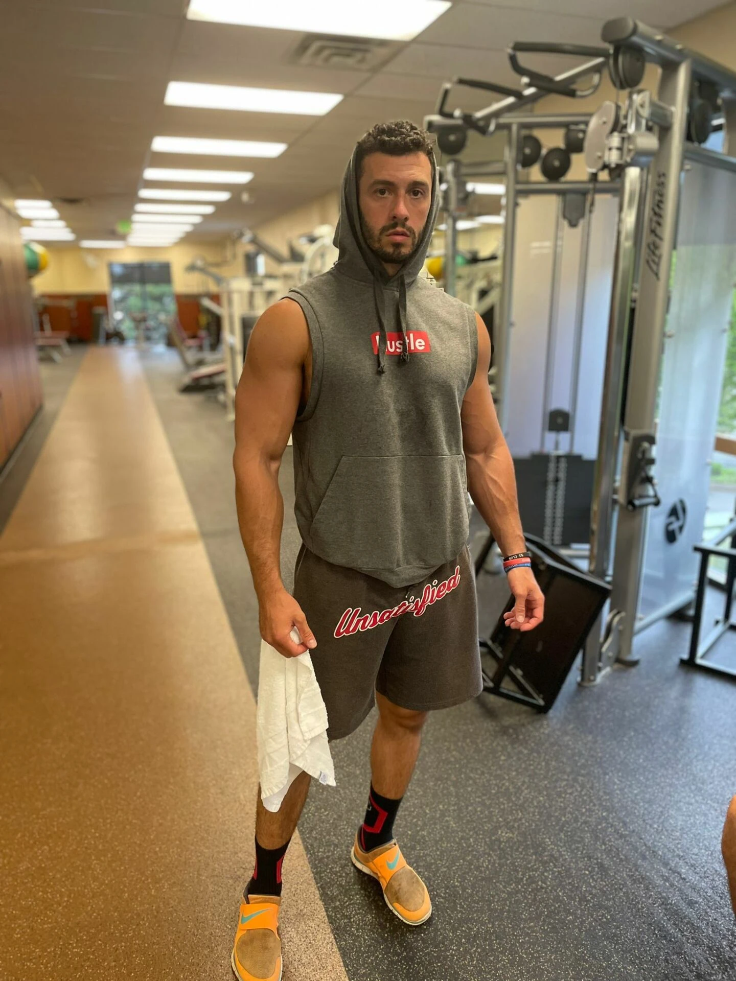 Unsgear ''Unsatisfied'' Baskili Gri Short