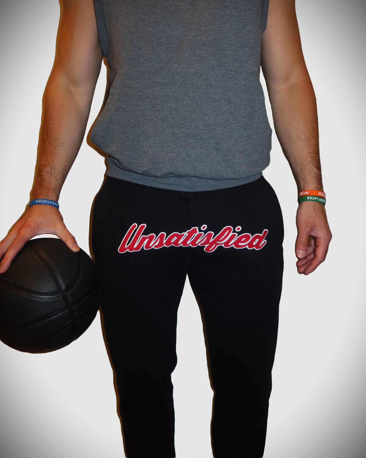 Unsgear ''Unsatisfied'' Baskili Esofman