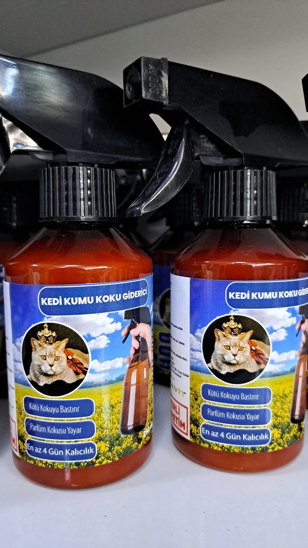 Kedi Kumu Koku Giderici Parfüm 250 ML (En Az 4 gün Kalıcı)