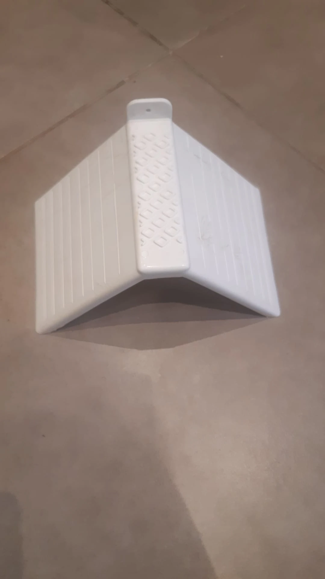 Renkli Bekar Tünekleri Güvercin Tünekleri 27 x 14 cm - Beyaz